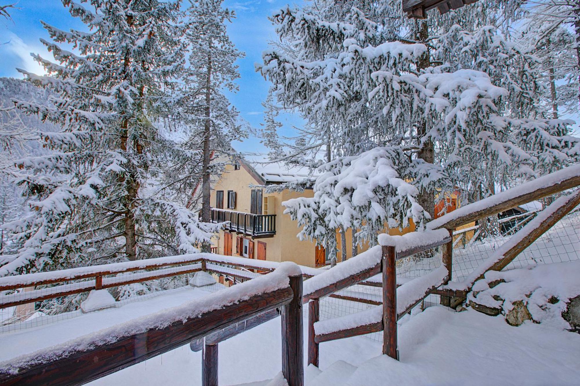 Appartamento La Marmotta Mountain Retreat - Happy Rentals Claviere Exterior foto